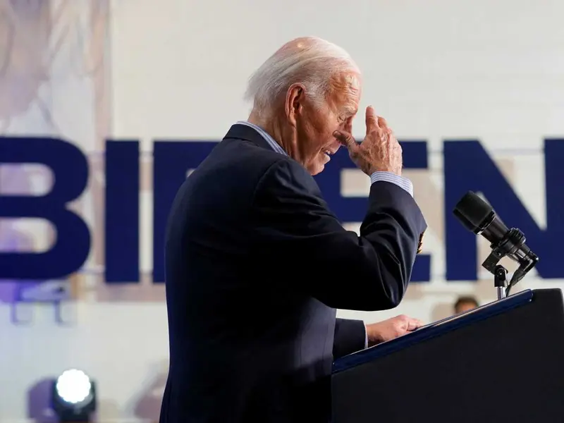 Empresarios presionan a Biden dejar su candidatura