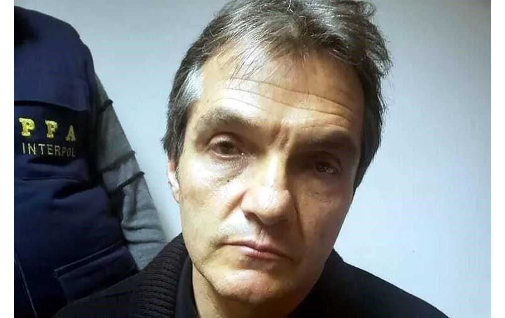Frenan por tiempo indefinido reaprehensión de Ahumada