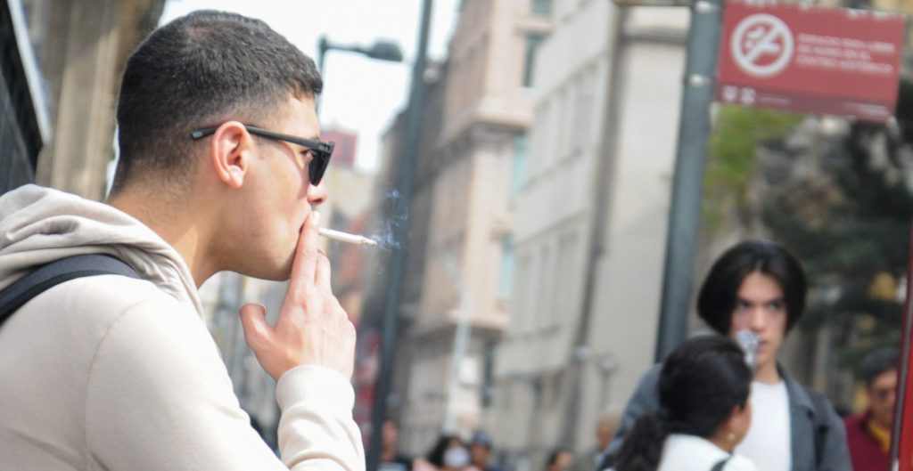 la OMS lanza su primera guía de tratamientos para dejar de fumar