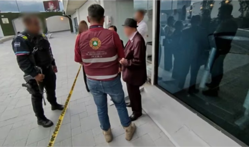 Menor de 13 años muere ahogada en alberca de hotel mientras nadaba en Puebla