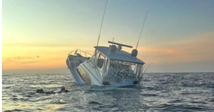 Se hunde yate con 12 personas a bordo en costas de Yucatán