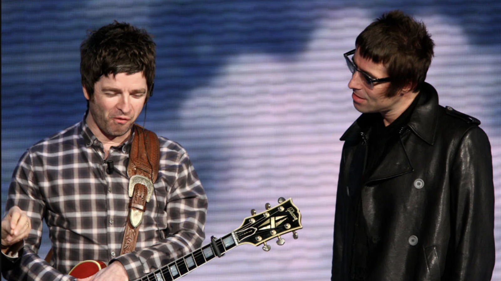 Oasis confirma su vuelta al escenario y anuncia gira mundial en 2025