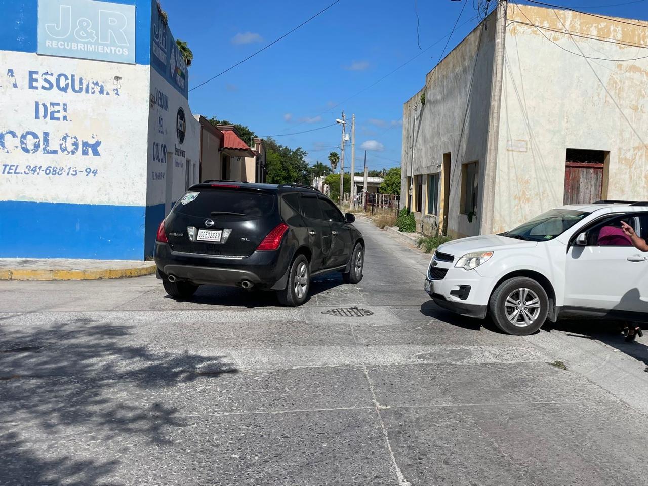 Accidente en el Centro: Deja Daños Materiales