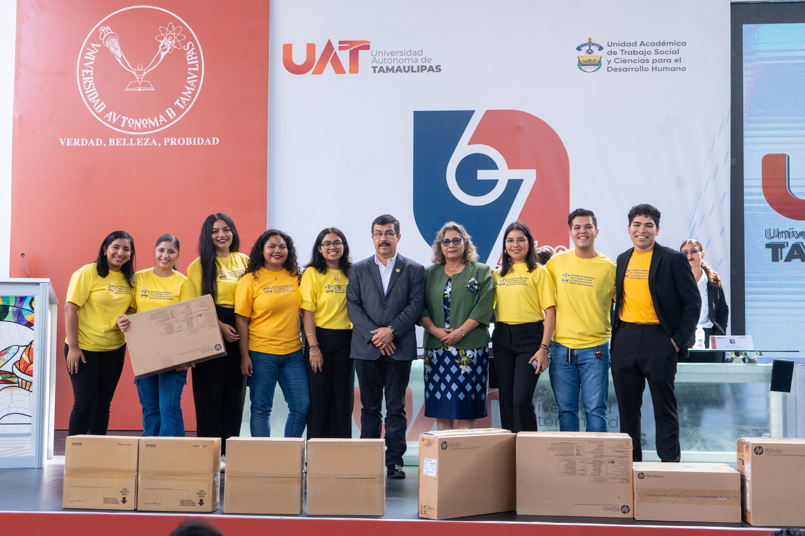 Celebra la UAT 67 años de la UATSy CDH