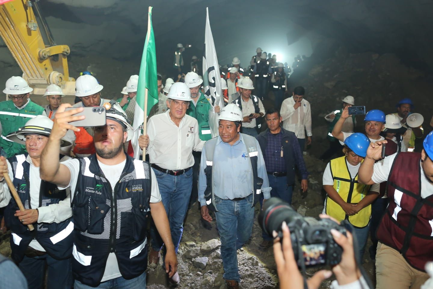 Atestigua Américo conexión de túnel en autopista Mante-Ocampo-Tula