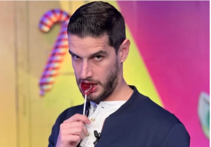 Adrián Marcelo ABANDONA La Casa de los Famosos México 2024