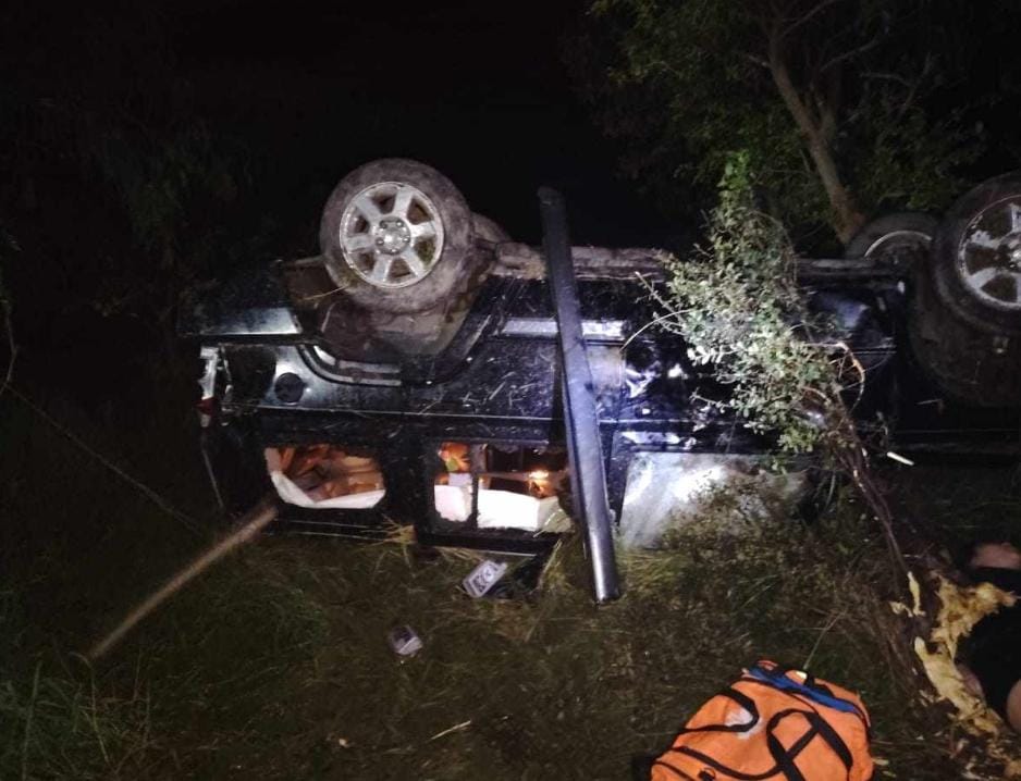 JOVEN PIERDE LA VIDA AL SER EXPULSADA DE UNIDAD EN LAMENTABLE ACCIDENTE