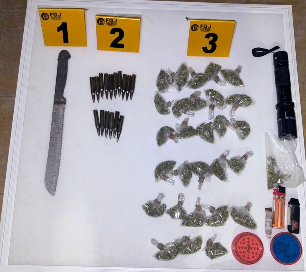 Asegura fiscalía armas largas y equipo táctico en inmueble ubicado en Tampico, Tamaulipas