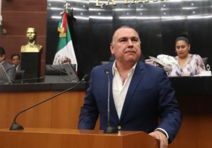 Peña Flores fue inhabilitado por incurrir en “negligencia administrativa”