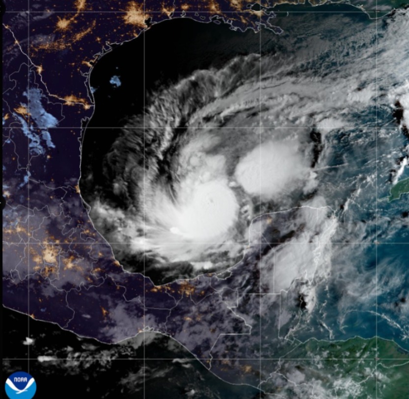 Huracán Milton se fortalece a categoría 4, amenaza a México y Florida