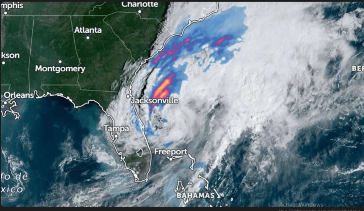 Huracán Milton se aleja, deja varios muertos y a más de 3 millones de hogares sin electricidad en Florida