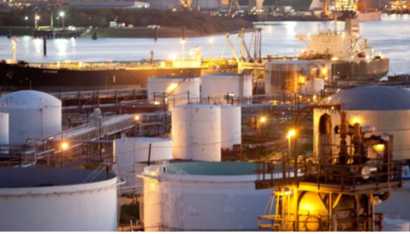 Fuga de químico en refinería Deer Park deja dos muertos y 13 heridos: Pemex