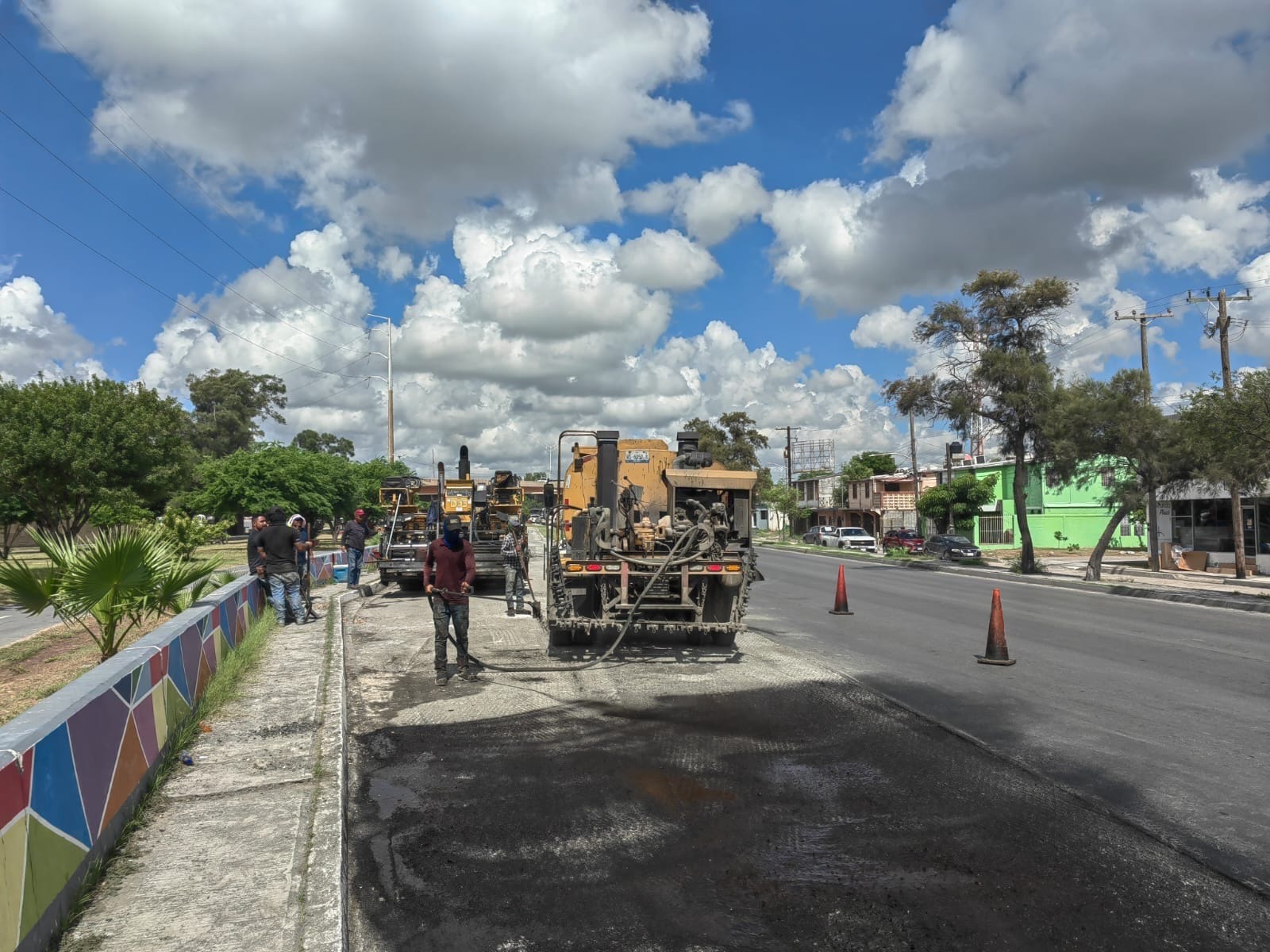 Rehabilita Obras Públicas del Estado principales avenidas en Matamoros
