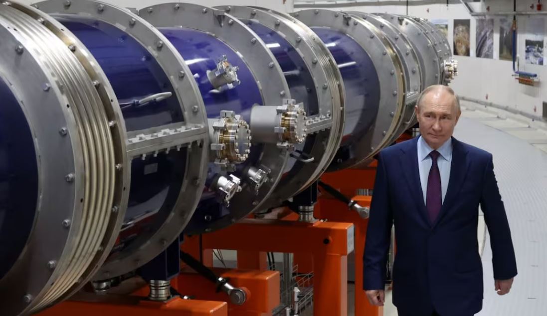 Putin ordena “producción en serie” de misiles hipersónicos “Oreshnik”