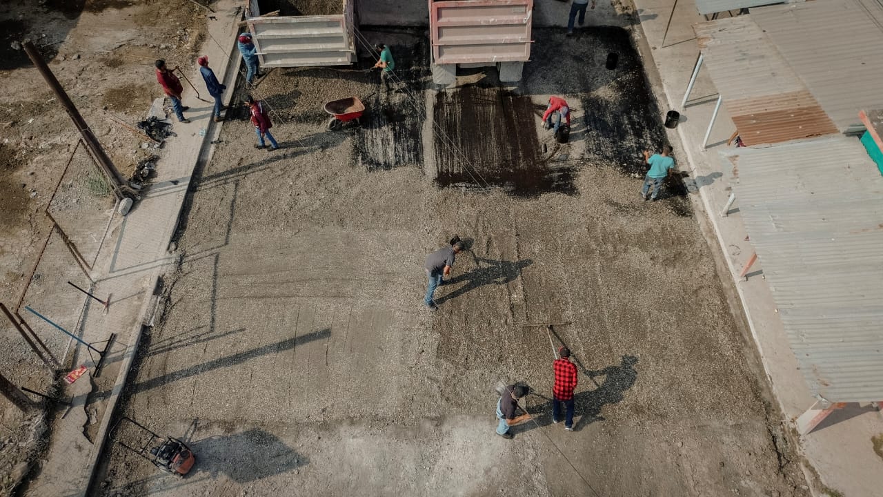 Gobierno Municipal Realiza Acciones de Mejoramiento Vial en Diversos Sectores