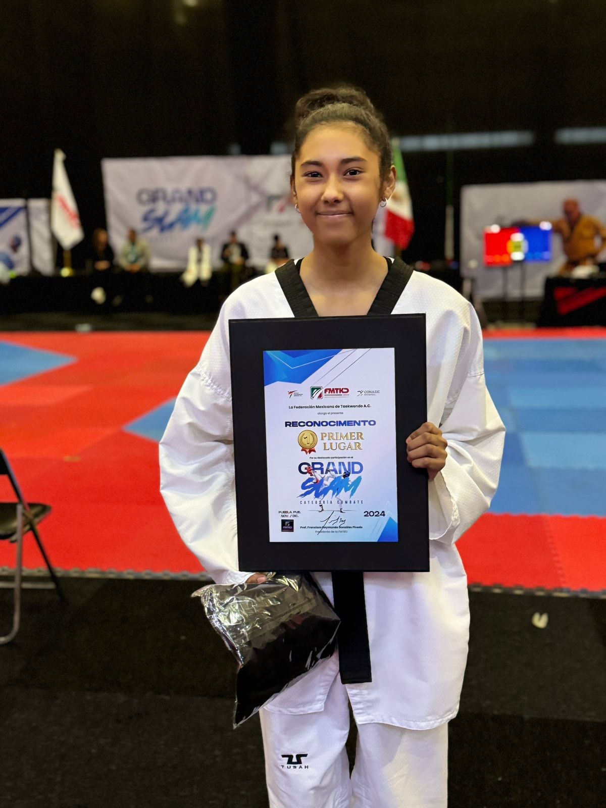 Tamaulipecos Fernanda Sierra y José María Núñez triunfan en el Grand Slam de Taekwondo