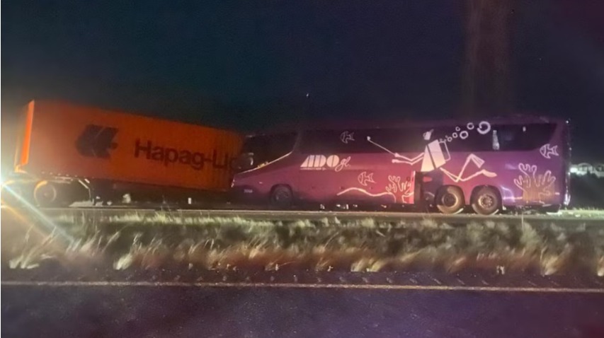Fuerte choque en Veracruz deja 7 personas sin vida y 17  heridos
