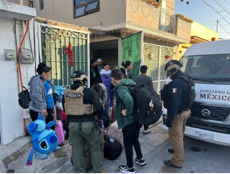 Rescatan a 24 migrantes en Reynosa, Tamaulipas, víctimas de secuestro