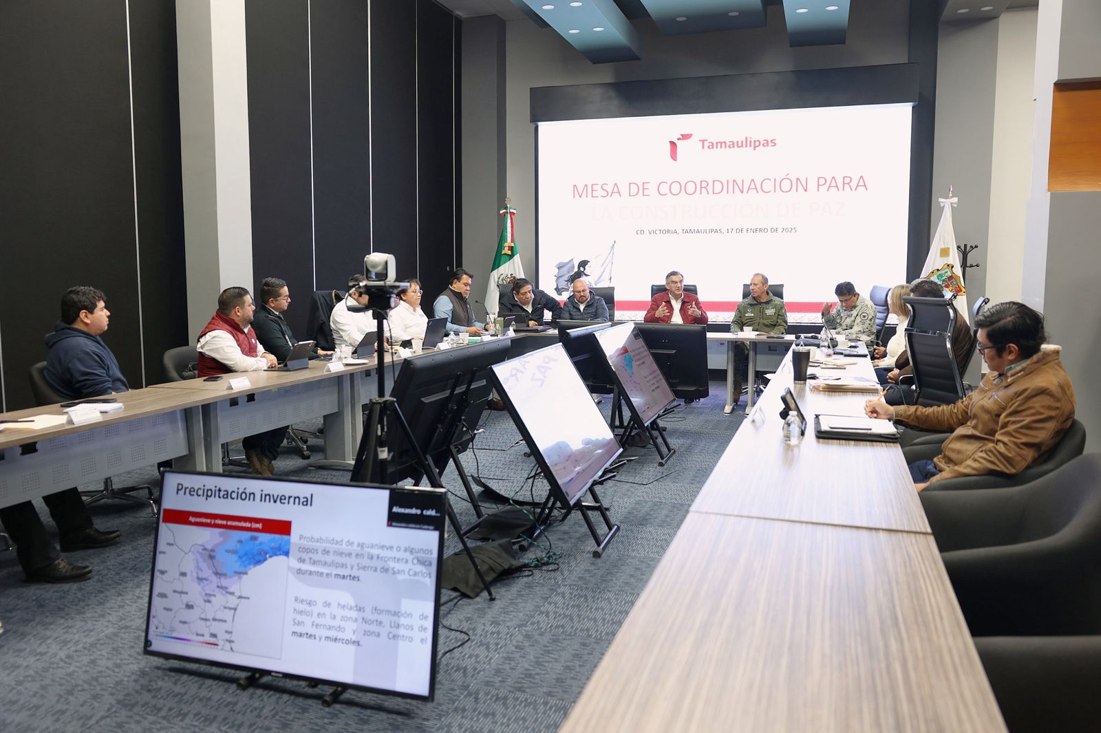 Ordena Américo Villarreal acciones para proteger a familias vulnerables ante onda gélida