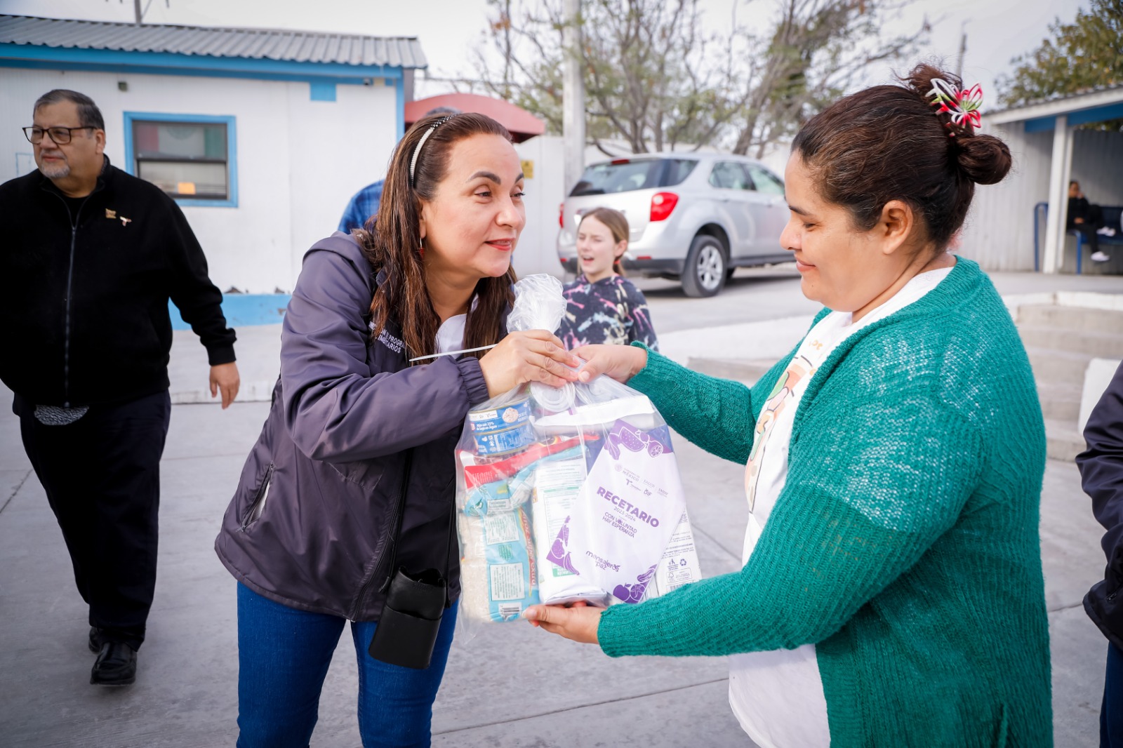 Entrega DIF Tamaulipas dotaciones alimentarias a más de 2,800 migrantes