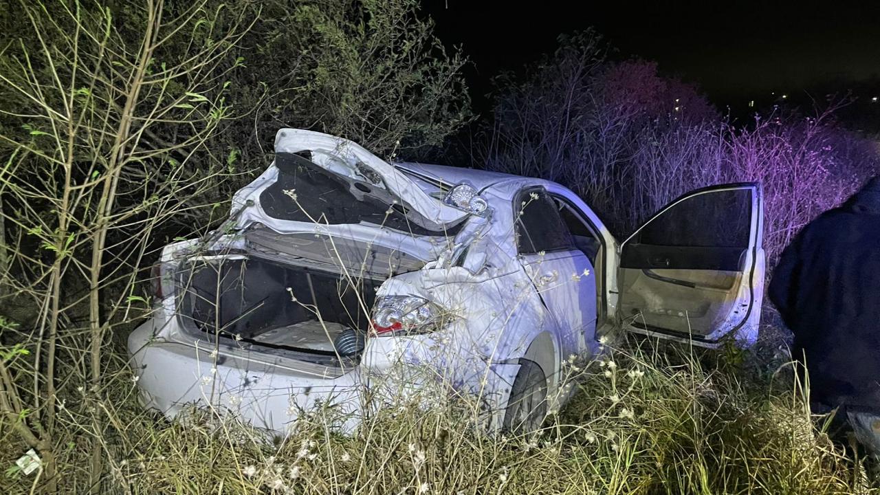 Volcadura carretera a la laguna deja un lesionado y daños cuantiosos en San Fernando