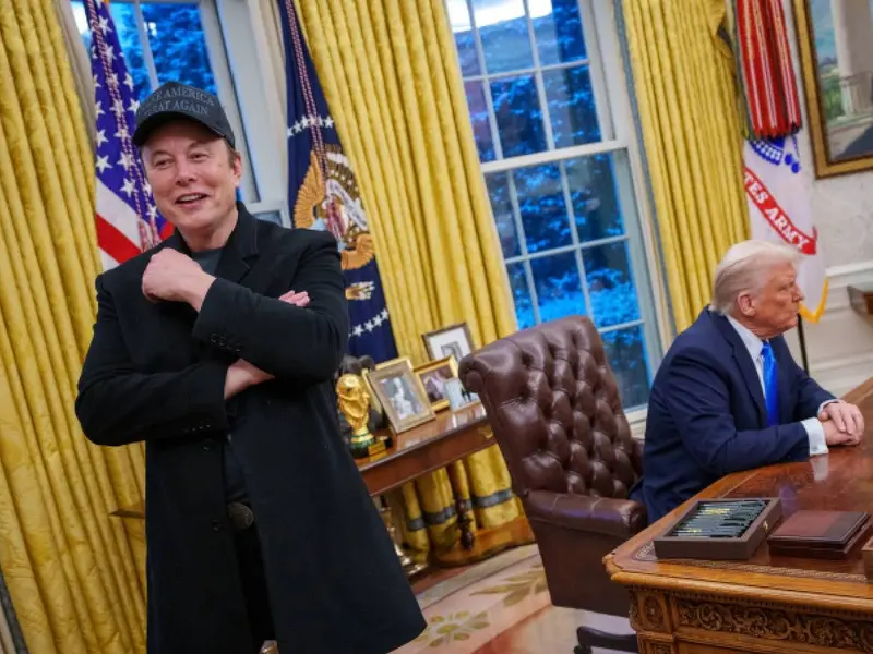 Elon Musk asegura que la Casa Blanca se irá a la “quiebra” sin recortes