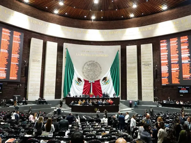 Diputados aprueban Ley de Ascensos y recompensas del Ejército