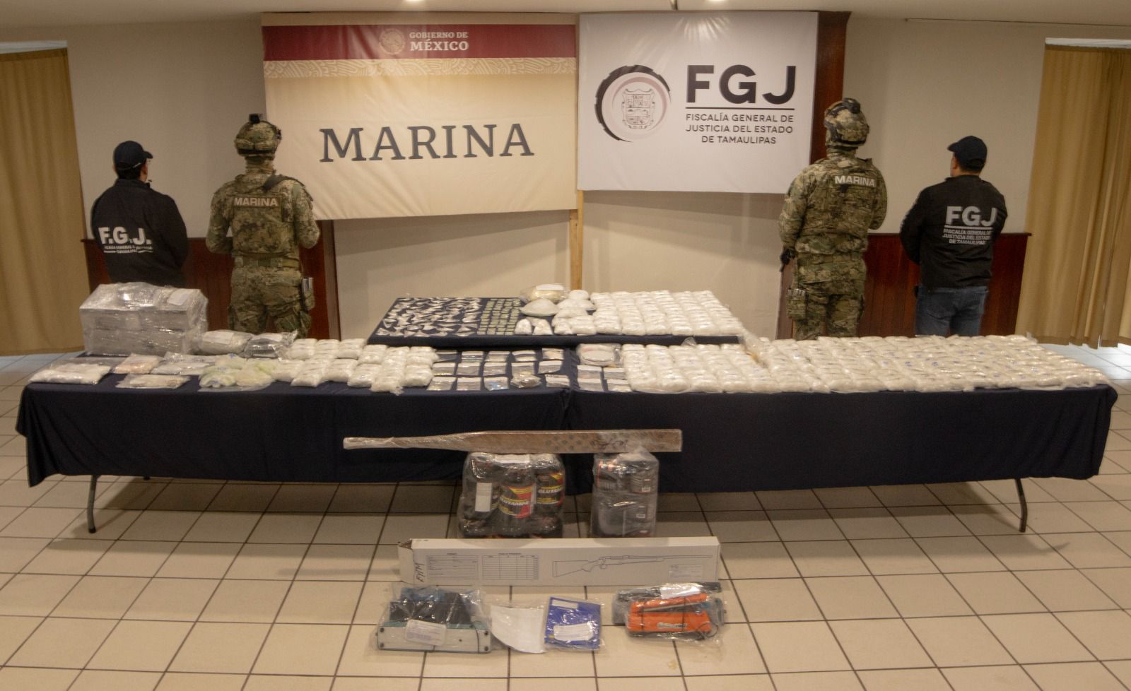 Marina le cae a “narcomenudistas” de Tamaulipas, aseguran 22 mil dosis de cocaína