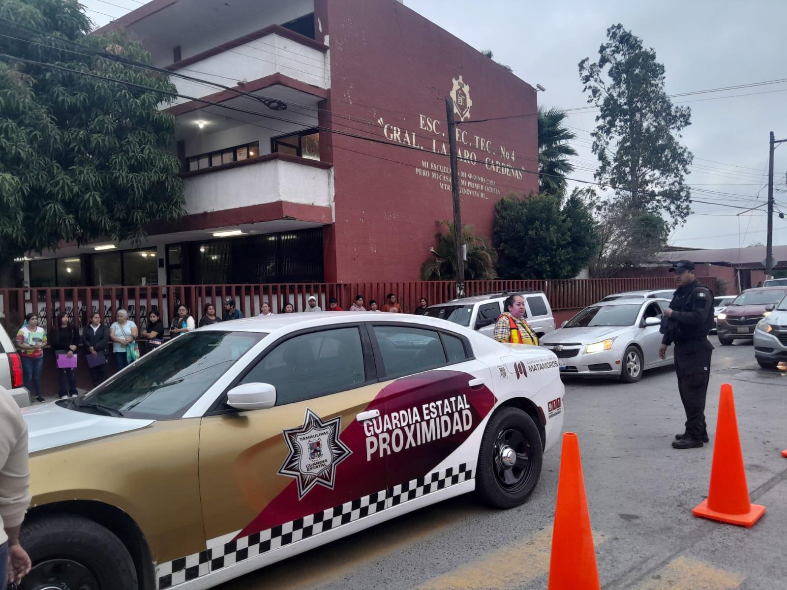 Refuerzan seguridad en escuelas con el Operativo “Escuela Segura”