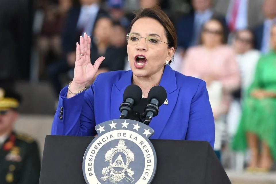 Acuerda Honduras con EU continuar extradiciones