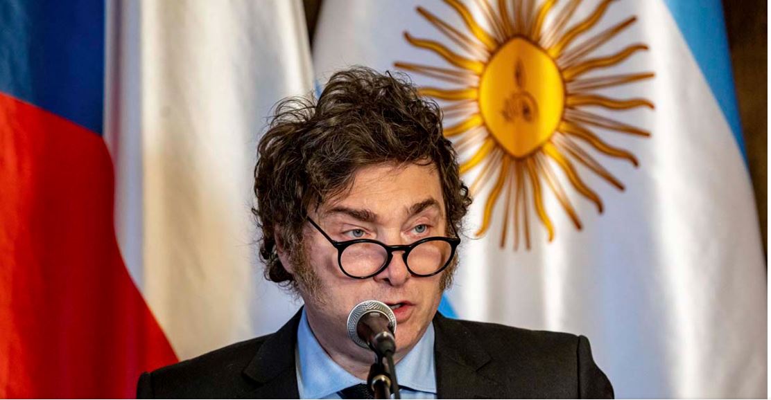 Milei ‘le copia’ a Trump y anuncia que Argentina se saldrá de la OMS