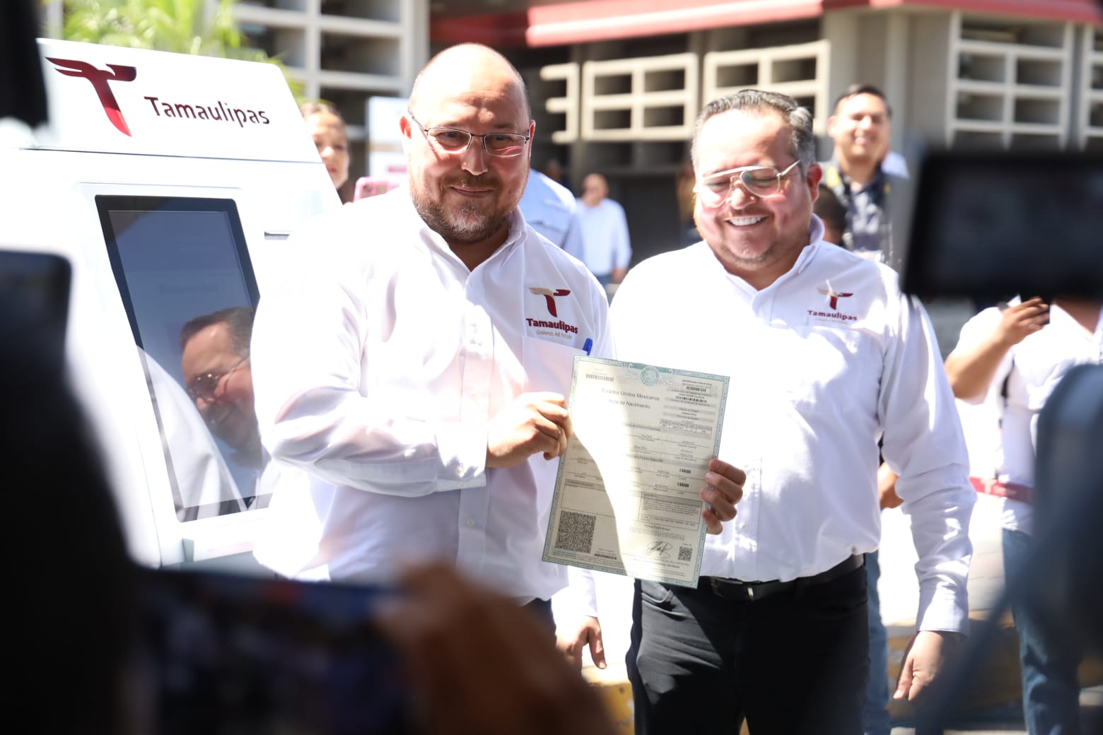 Avanza Tamaulipas en modernización con entrega de cajeros expendedores de actas