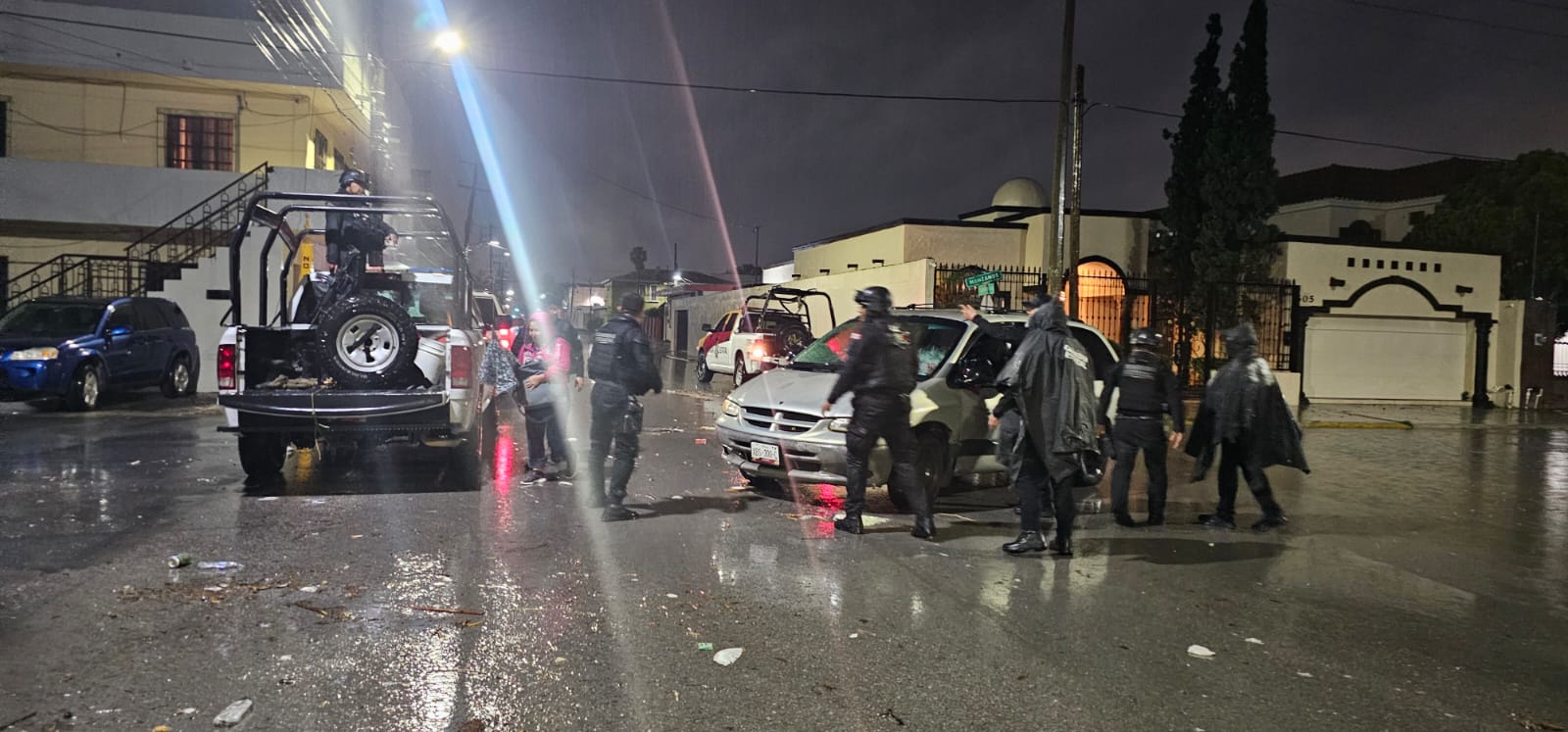 Recorre Guardia Estatal sectores afectados por inundaciones en Reynosa
