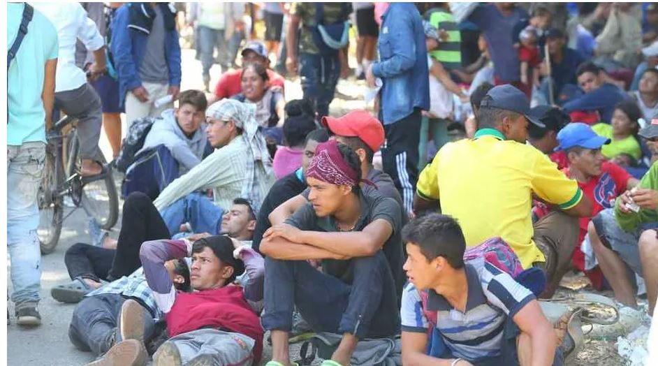 Migrantes extranjeros buscan quedarse en México