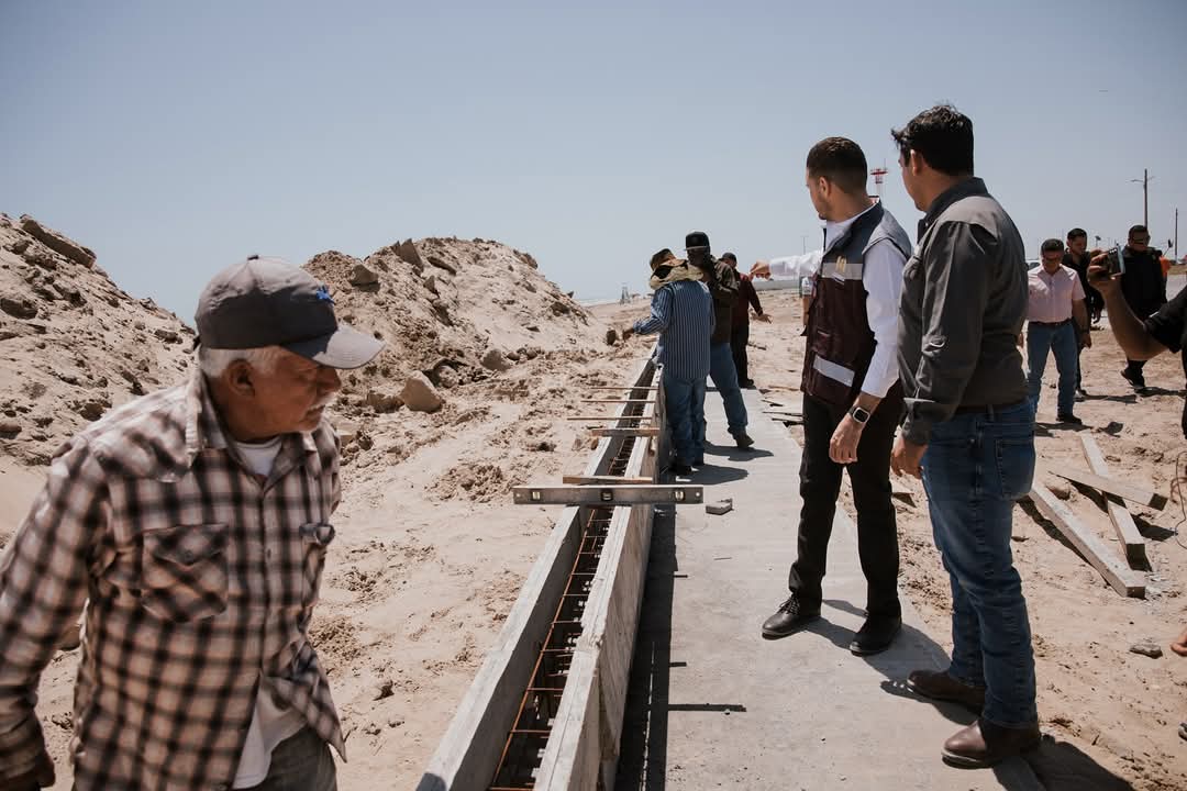 Realiza el alcalde Beto Granados supervisión en obra del muro en Playa Bagdad
