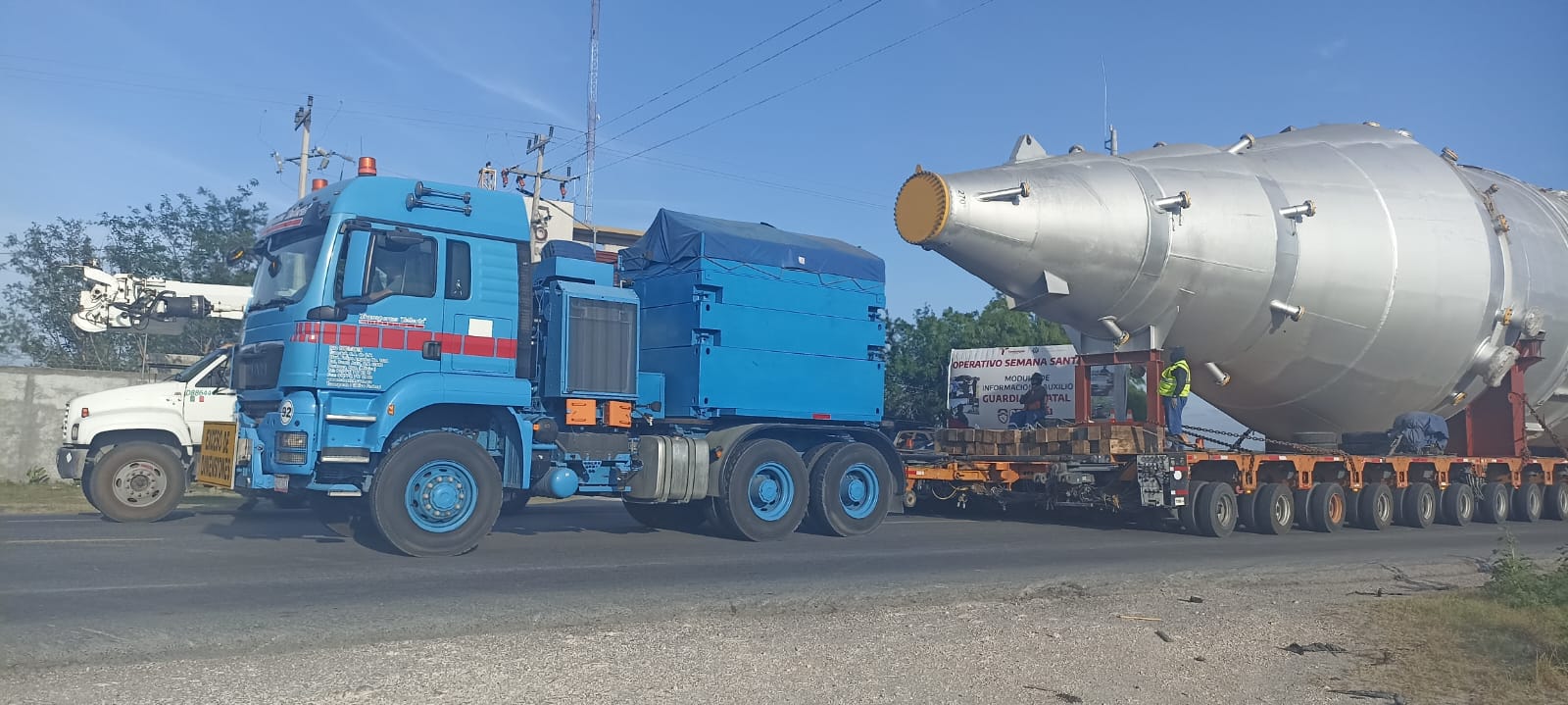 ALERTA: Circulación parcialmente suspendida en la Carretera Federal 97 por traslado de calderas