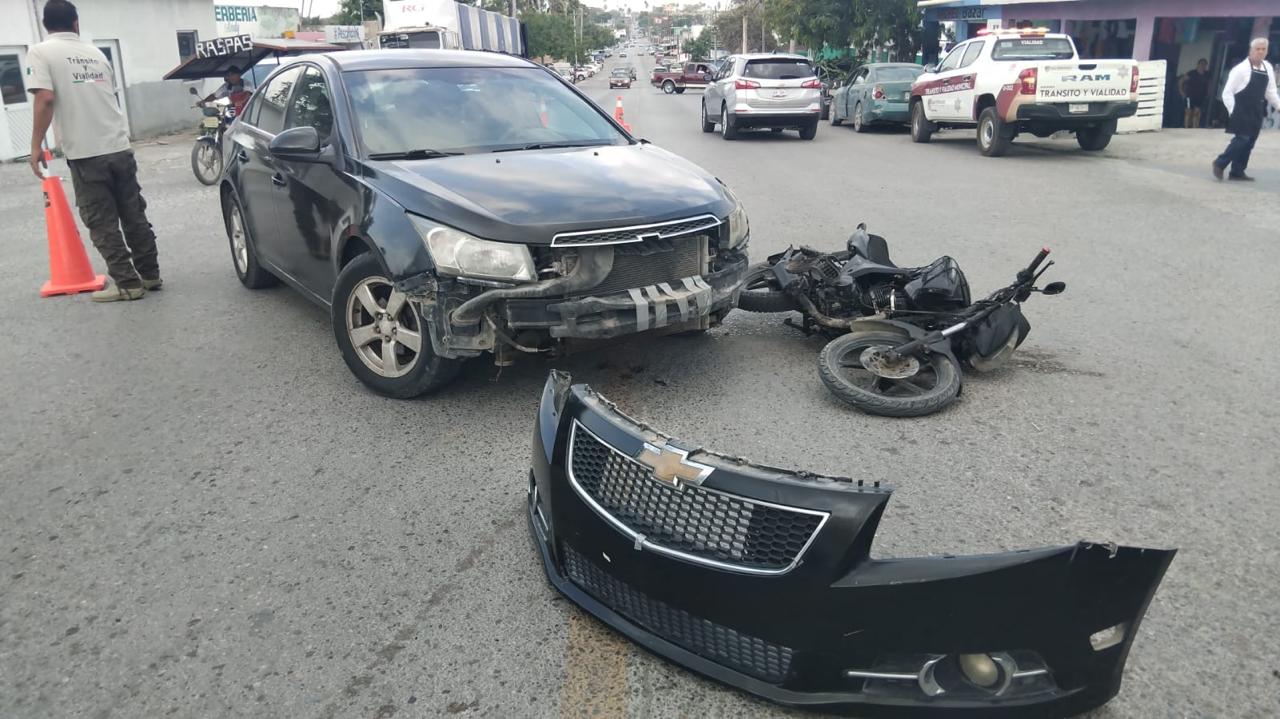 Motociclista resulta lesionado en accidente sobre carretera a La Laguna