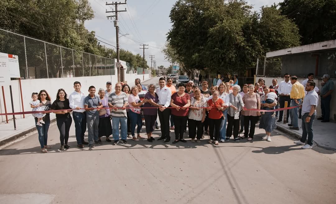 Beto Granados inaugura obra de pavimentación en la colonia Esperanza