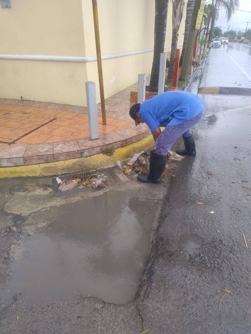 Municipio exhorta a la ciudadanía a no tirar basura en las calles durante temporada de lluvias