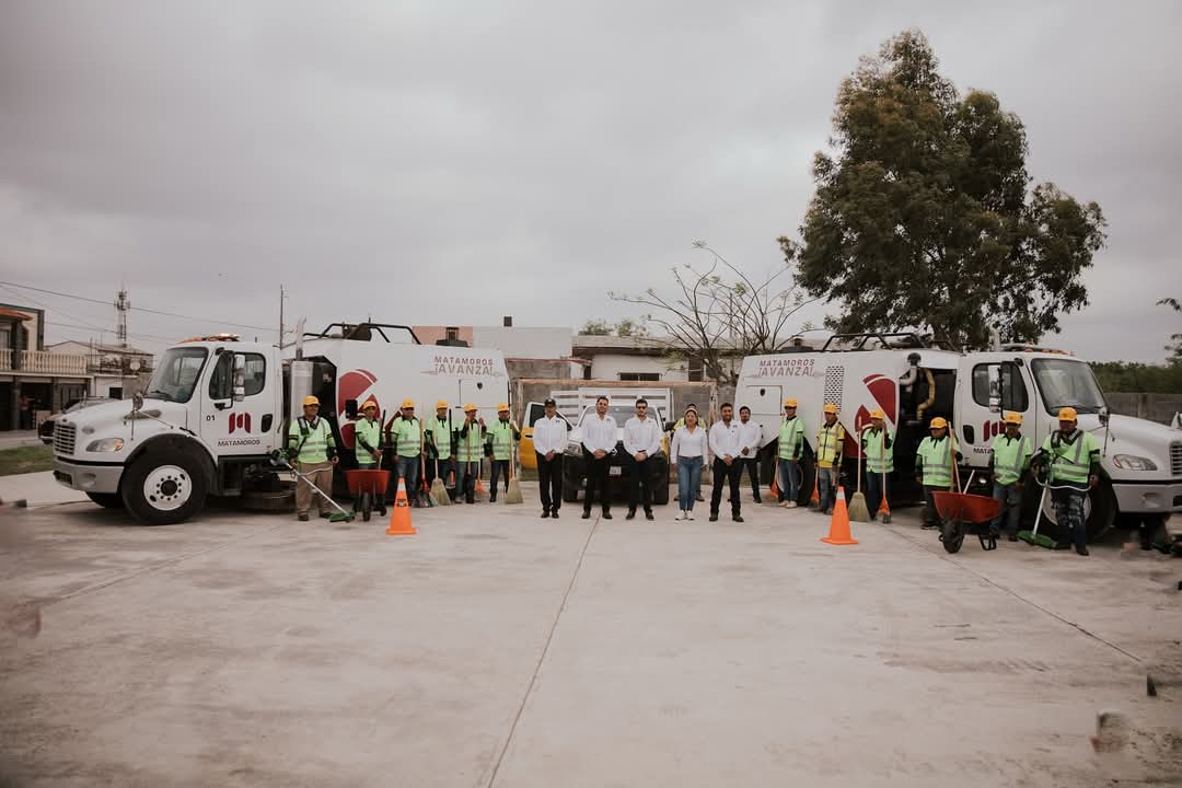 Entrega Gobierno Municipal equipo para reforzar los servicios públicos
