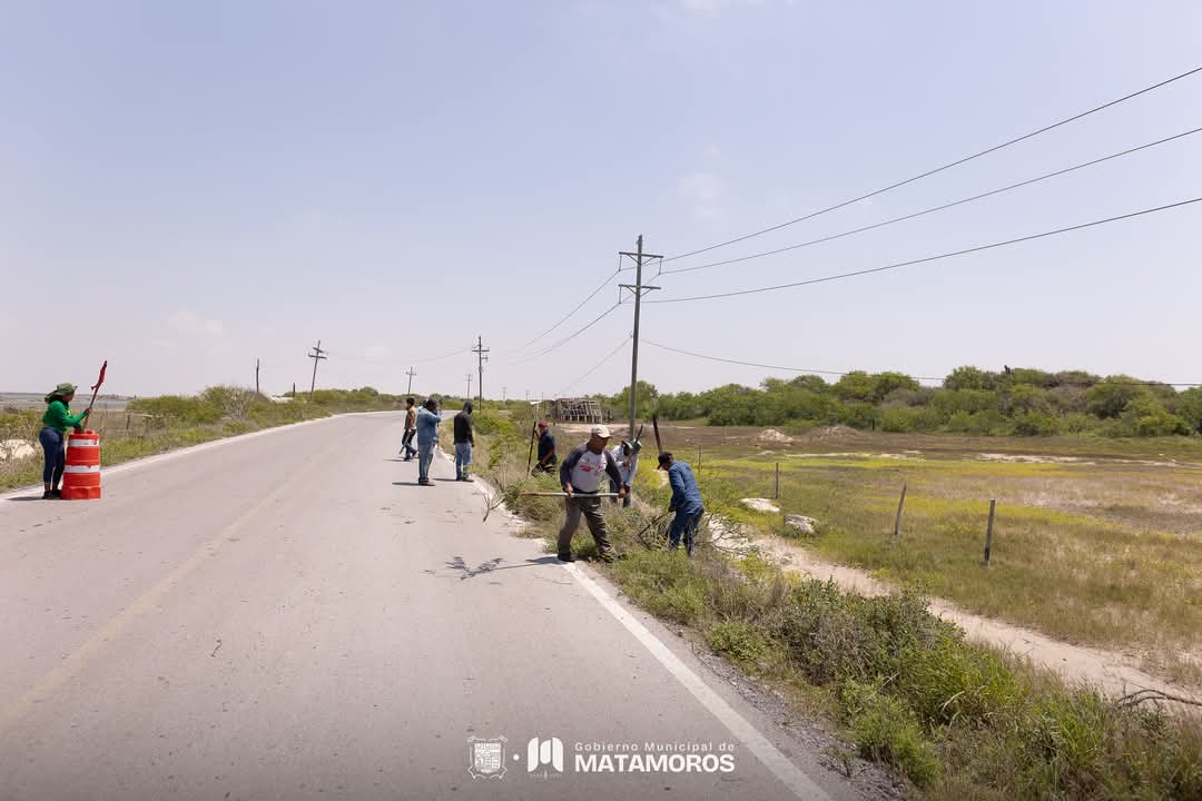 Gobierno municipal refuerza labores de limpieza en El Mezquital