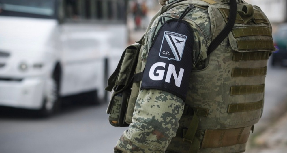 Detienen a 11 elementos de la Guardia Nacional por el robo de combustibles de Pemex; aseguran patrullas y una pipa