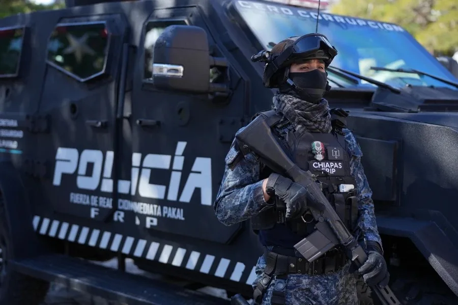 Policías de Chiapas ingresan a Guatemala y abaten a cuatro narcos