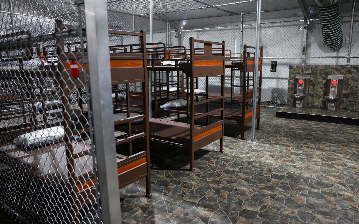 Reportan seis hospitalizados en Alligator Alcatraz por condiciones insalubres