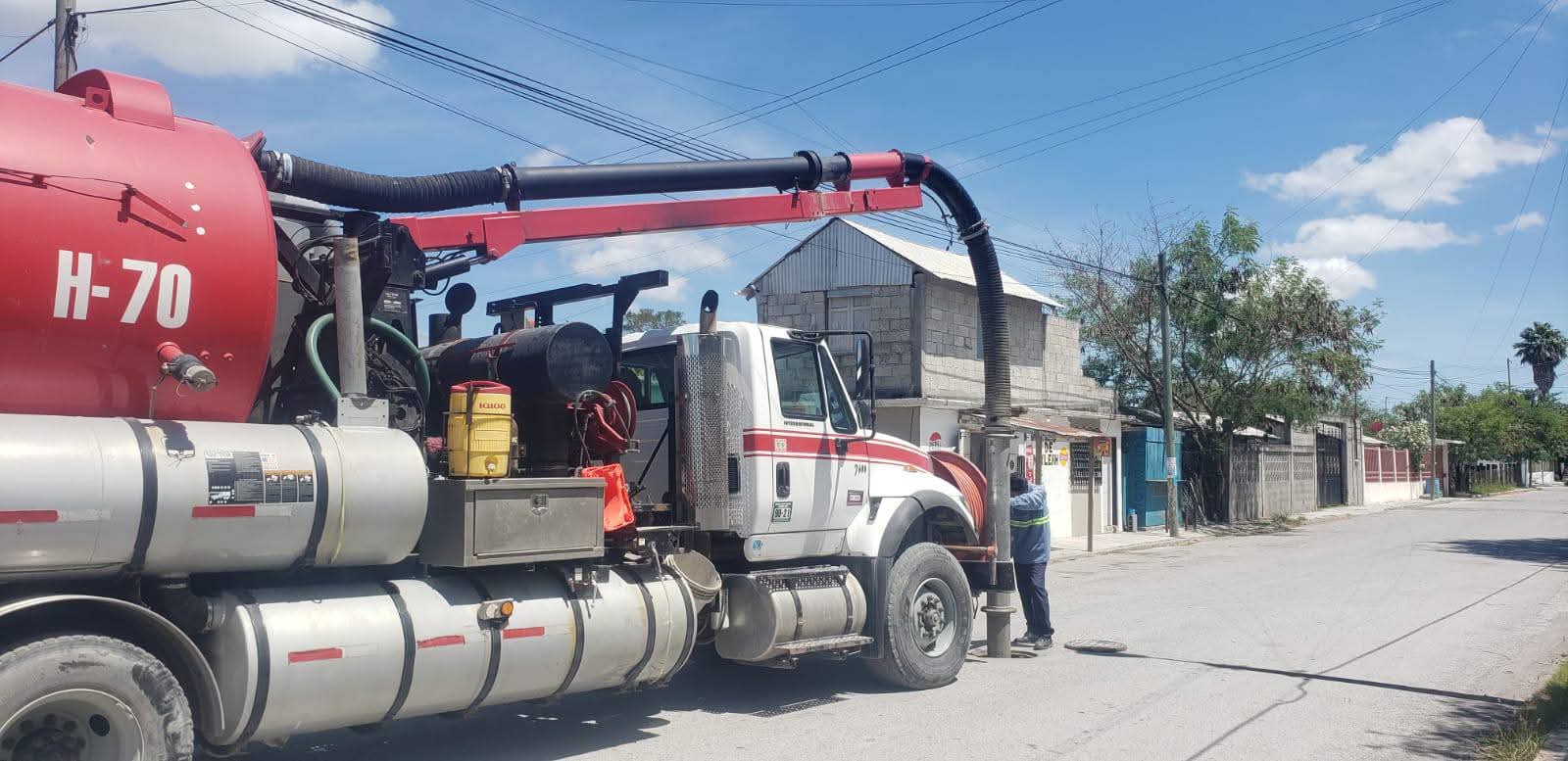 Gobierno de Beto Granados impulsa labores de limpieza y desazolve; visitaron la Colonia Expofiesta Sur