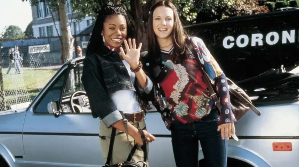 Anna Faris Y Regina Hall regresan para Scary Movie 6