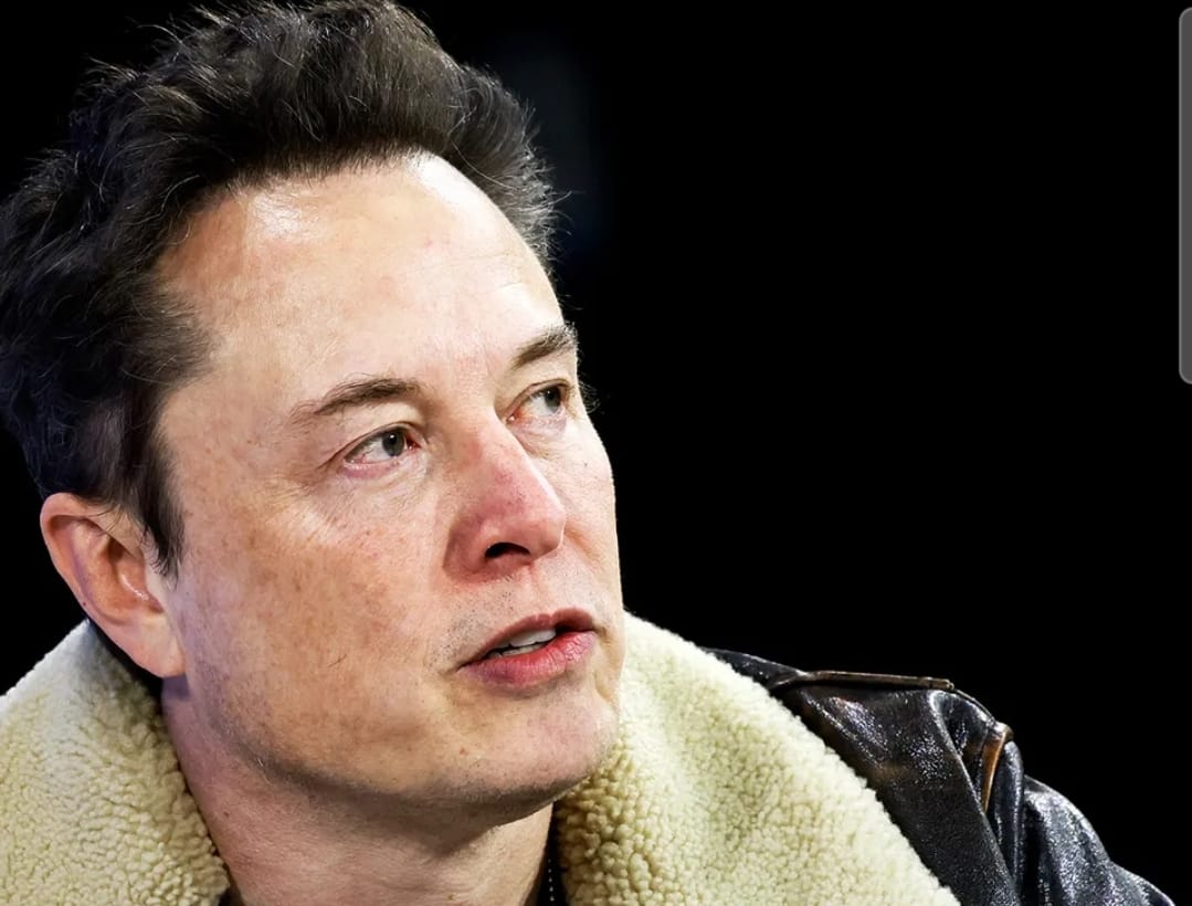 Elon Musk Demanda a Apple y OpenAI por Monopolio