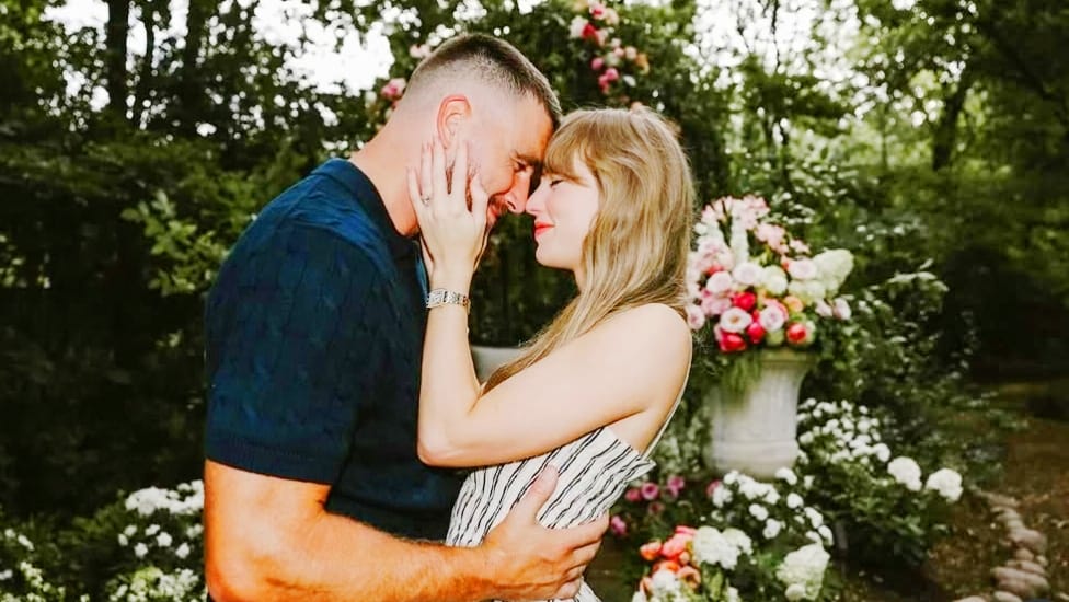 Taylor Swift anuncia su compromiso con Travis Kelce
