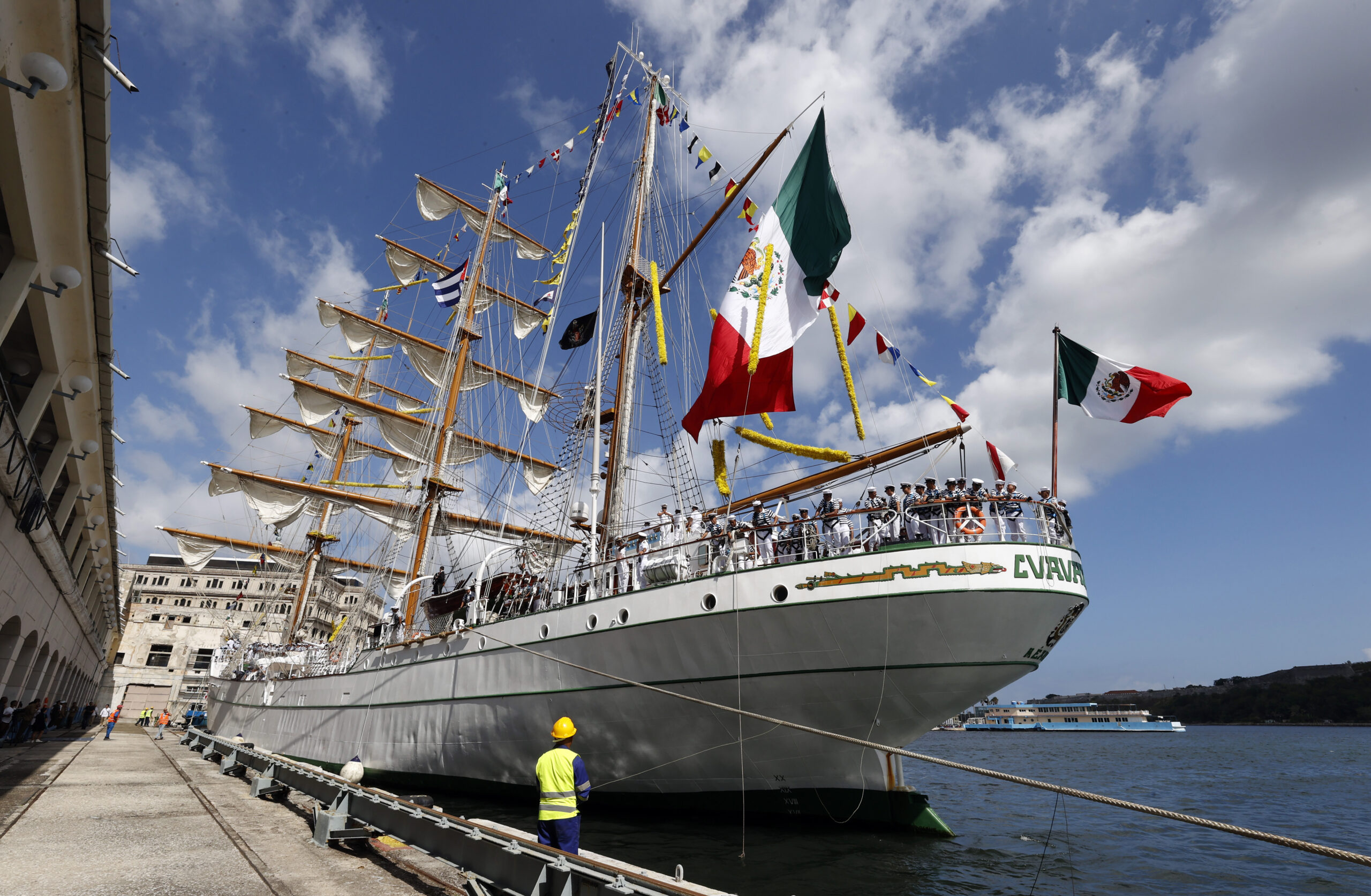El Regreso del Barco-Escuela a México con un Legado de Resiliencia.
