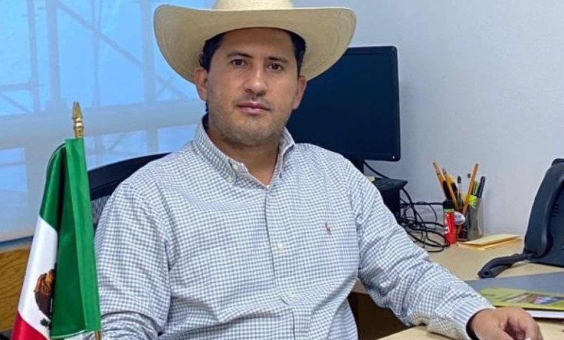 Violencia en Uruapan: Cancelan Fiestas Patrias tras Asesinato de Policía.